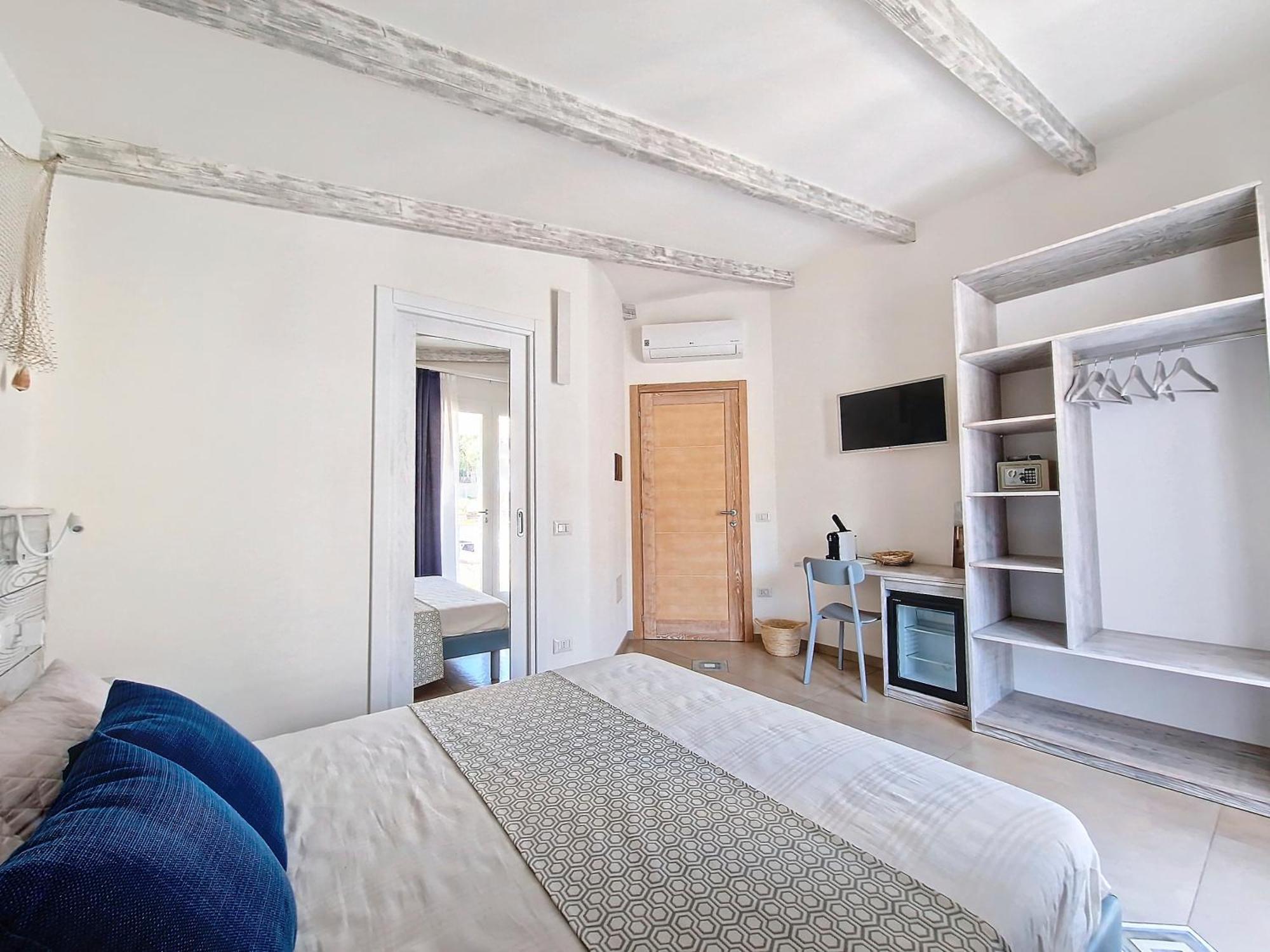 L'Onda Marina Hotel Castelsardo Kültér fotó