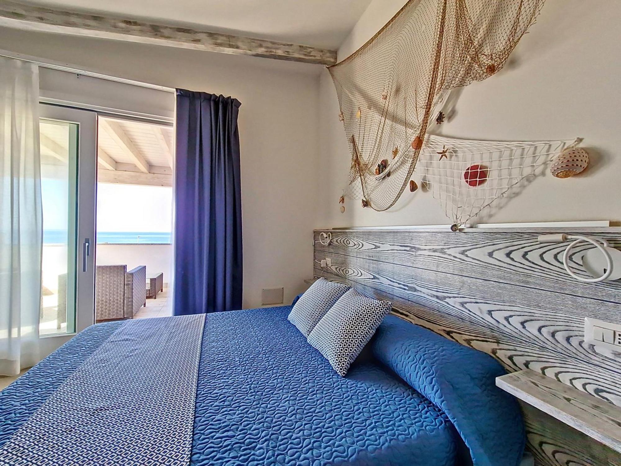 L'Onda Marina Hotel Castelsardo Kültér fotó